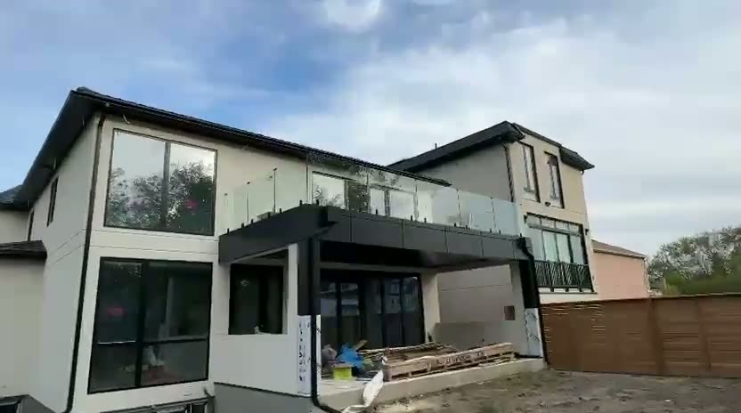 Custom residence · Balcony guards